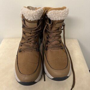 Stepping into Style: Chic Easy Spirit Boots